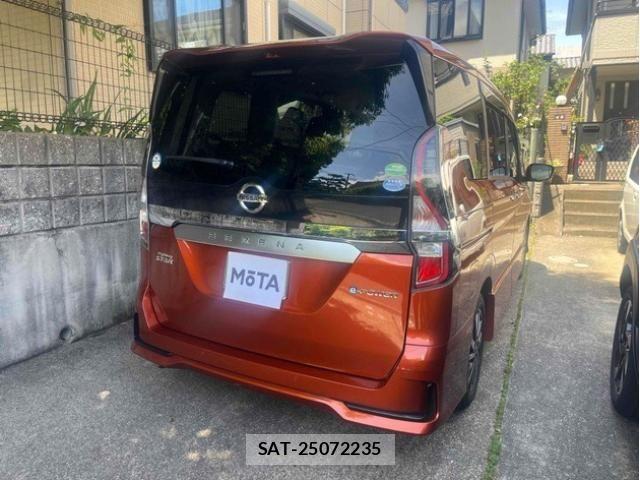 Nissan SERENA 2020-07 7217876-1