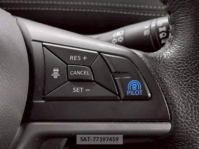 Nissan SERENA 2019-02 7224649-7
