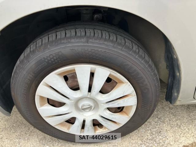 Nissan SERENA 2010-03 7224612-9