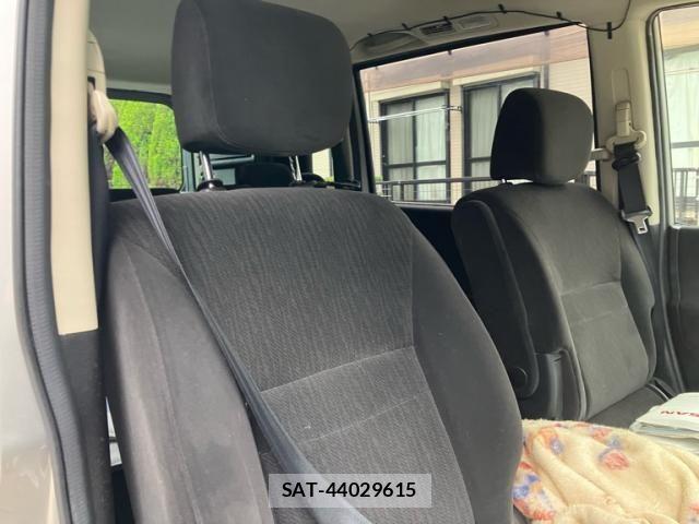 Nissan SERENA 2010-03 7224612-12