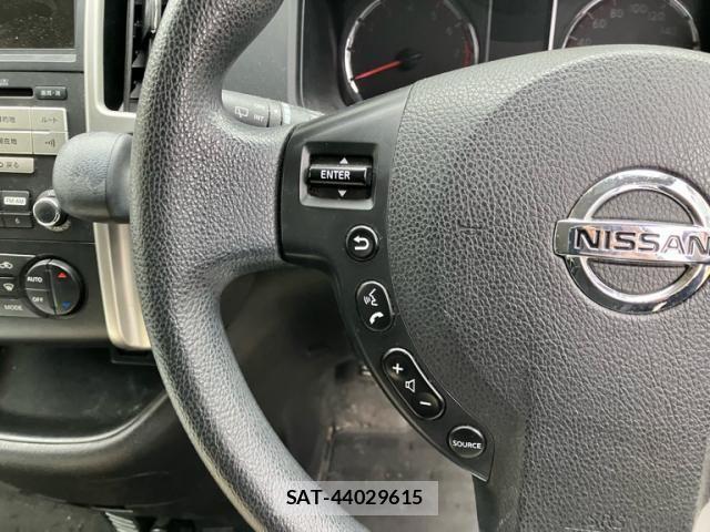 Nissan SERENA 2010-03 7224612-17