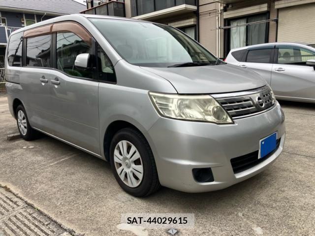 Nissan SERENA 2010-03 7224612-1