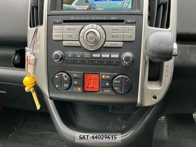 Nissan SERENA 2010-03 7224612-22