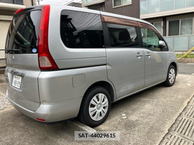 Nissan SERENA 2010-03 7224612-2