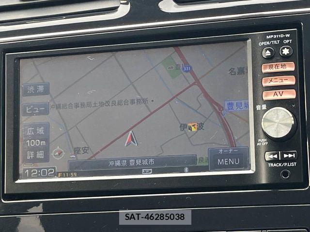 Nissan SERENA 2012-02 7224632-3