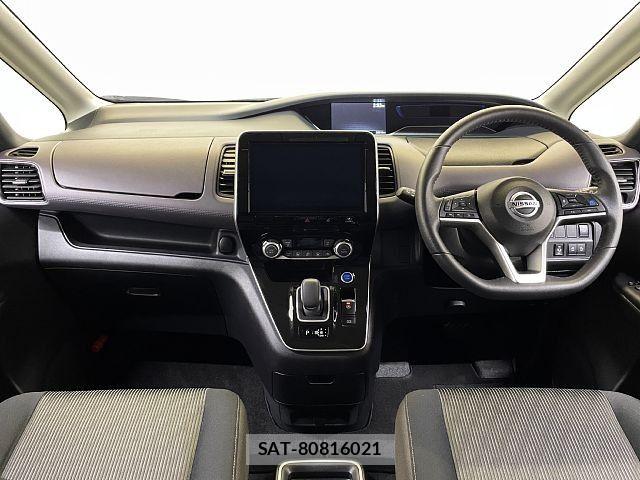 Nissan SERENA 2022-05 7224706-1