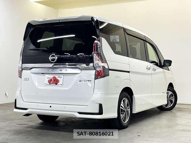 Nissan SERENA 2022-05 7224706-2