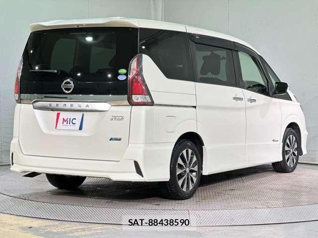 Nissan SERENA 2018-07 7217697-4