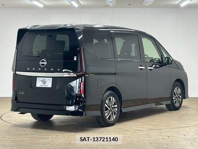 Nissan SERENA 2023-12 7224739-15
