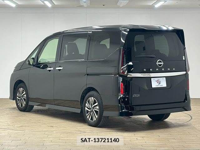 Nissan SERENA 2023-12 7224739-16
