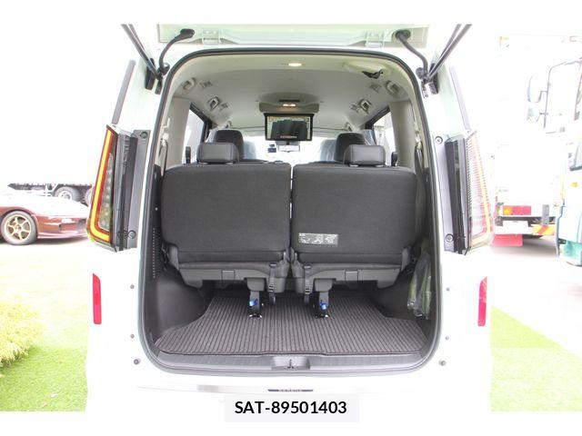 Nissan SERENA 2026-04 7224779-12