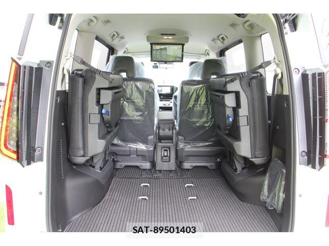Nissan SERENA 2026-04 7224779-15