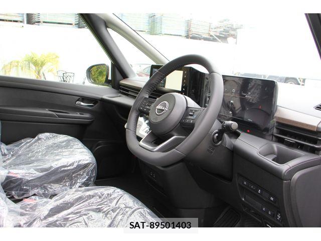 Nissan SERENA 2026-04 7224779-16