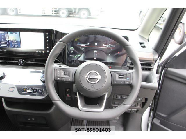 Nissan SERENA 2026-04 7224779-17