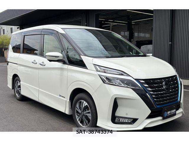 Nissan SERENA 2021-05 7224680-4