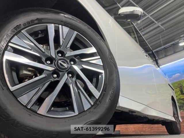Nissan SERENA 2023-03 7224723-13