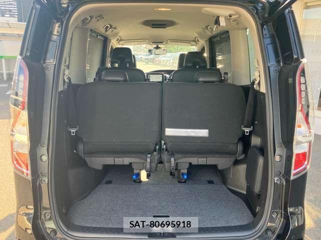 Nissan SERENA 2021-11 7224704-10
