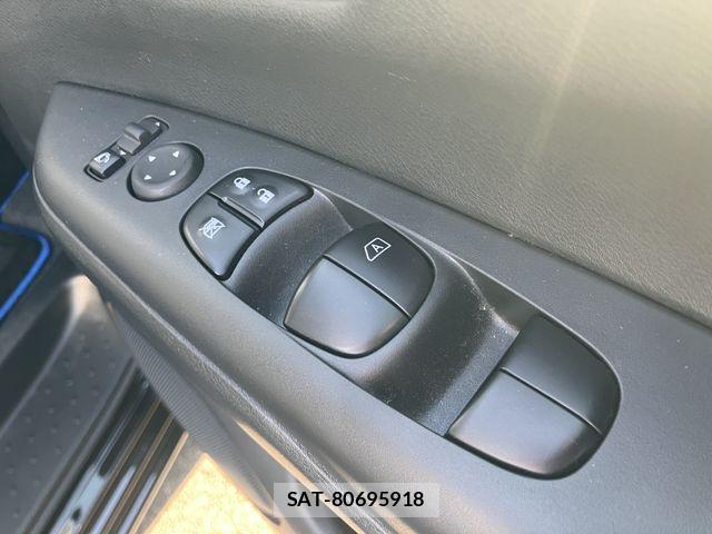 Nissan SERENA 2021-11 7224704-18