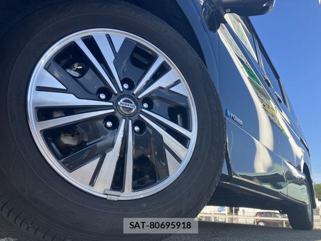 Nissan SERENA 2021-11 7224704-28
