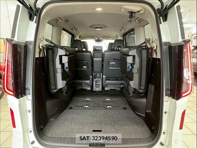 Nissan SERENA 2025-02 7224754-19