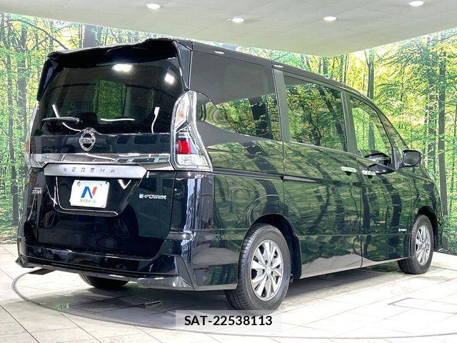 Nissan SERENA 2018-02 7224638-17