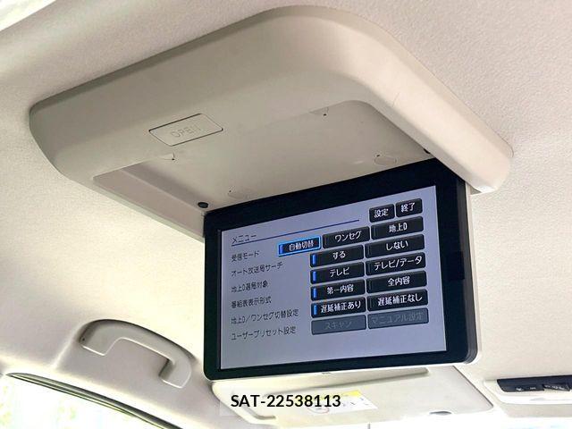 Nissan SERENA 2018-02 7224638-1