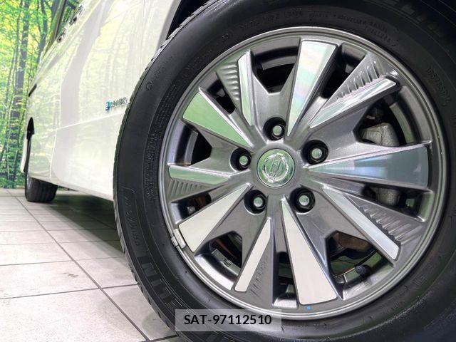 Nissan SERENA 2018-10 7224639-13
