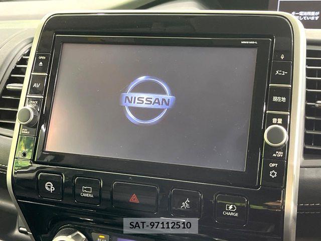 Nissan SERENA 2018-10 7224639-2