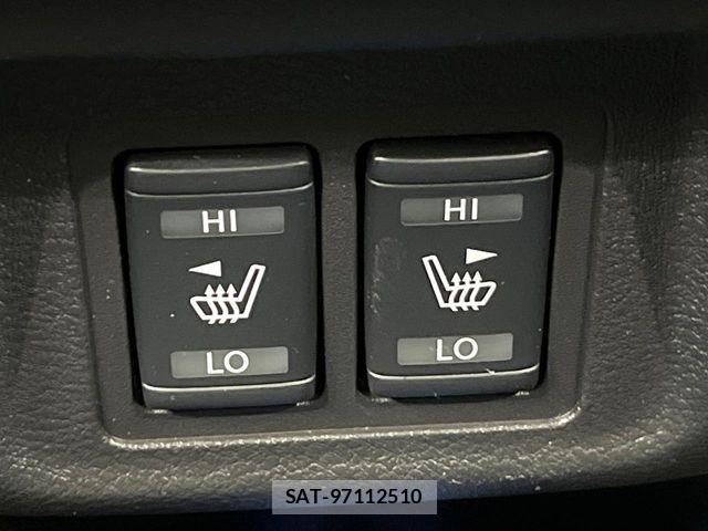 Nissan SERENA 2018-10 7224639-5