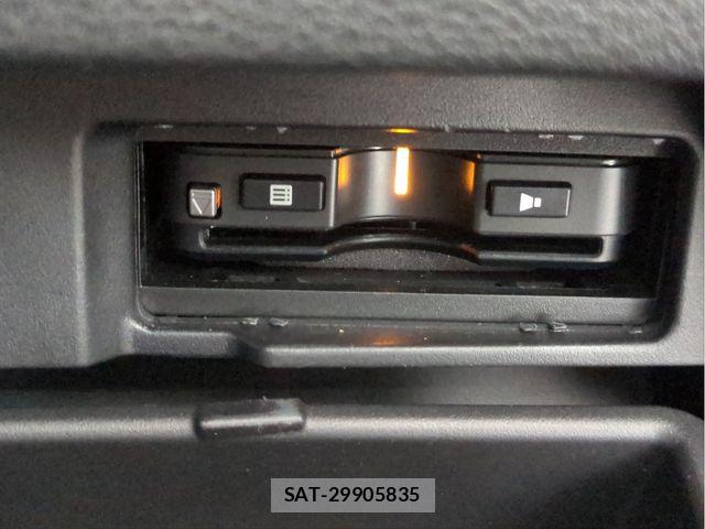 Nissan SERENA 2019-02 7224650-15