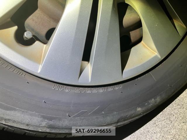 Nissan SERENA 2008-06 7224611-11