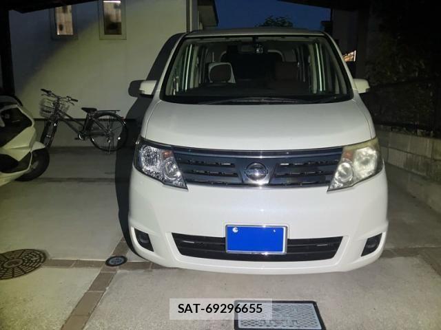 Nissan SERENA 2008-06 7224611-1