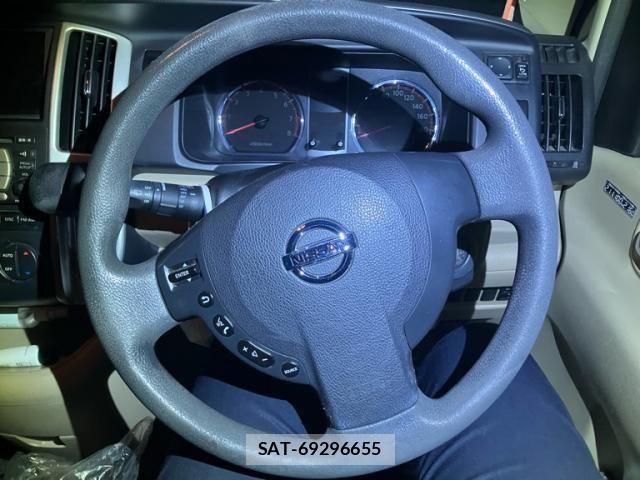 Nissan SERENA 2008-06 7224611-20