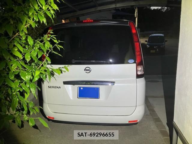 Nissan SERENA 2008-06 7224611-3
