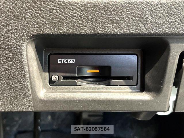 Nissan SERENA 2023-05 7224726-7