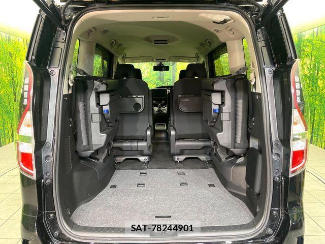 Nissan SERENA 2021-09 7224690-10