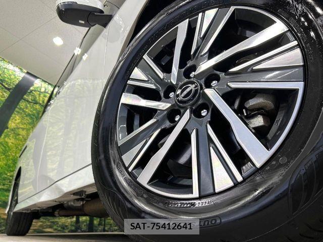 Nissan SERENA 2024-08 7224746-12