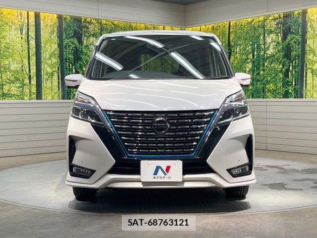 Nissan SERENA 2021-12 7217766-14