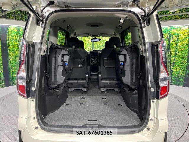 Nissan SERENA 2021-06 7224678-9