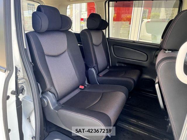 Nissan SERENA 2011-09 7224625-9