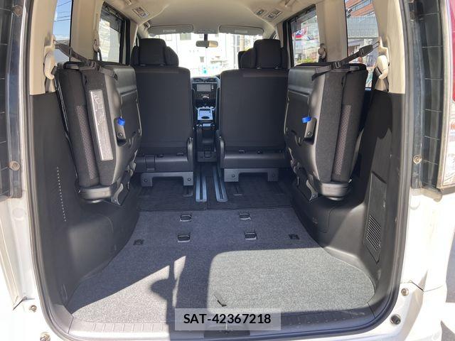 Nissan SERENA 2011-09 7224625-13