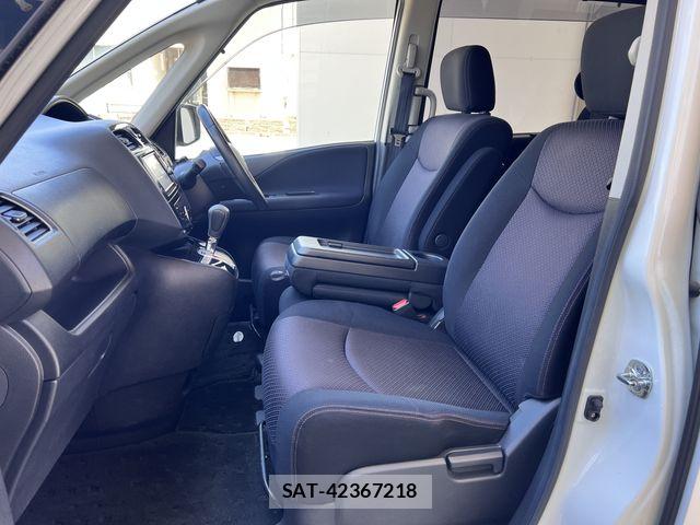 Nissan SERENA 2011-09 7224625-14