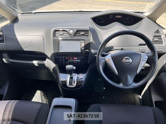 Nissan SERENA 2011-09 7224625-1