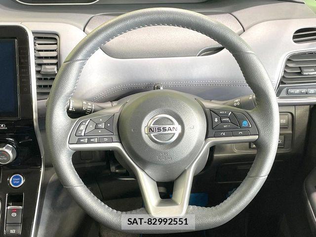 Nissan SERENA 2022-08 7224710-11