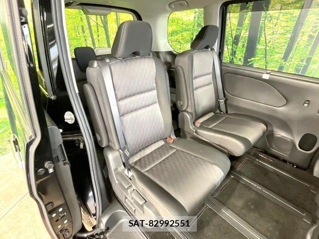 Nissan SERENA 2022-08 7224710-8