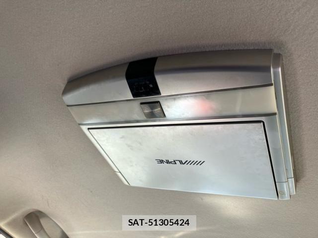 Nissan SERENA 2011-12 7224630-10