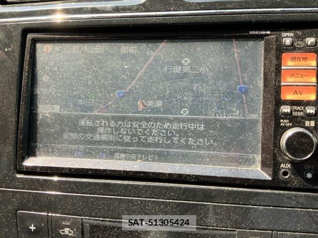 Nissan SERENA 2011-12 7224630-18