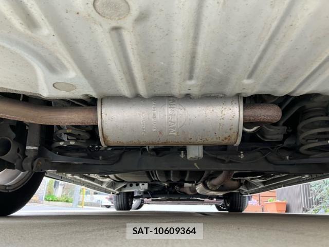 Nissan SERENA 2012-03 7224631-9