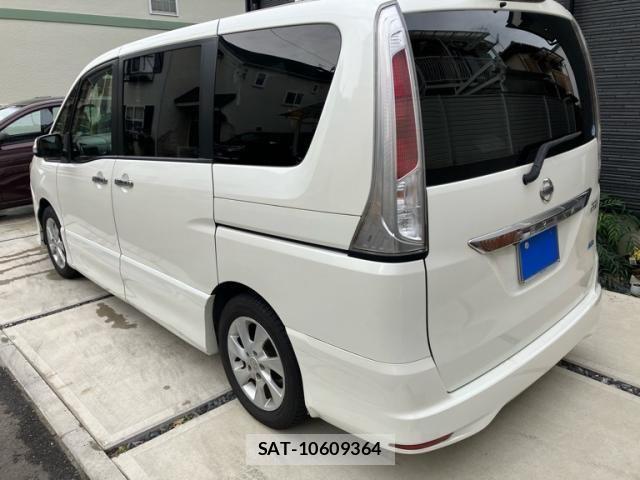Nissan SERENA 2012-03 7224631-7