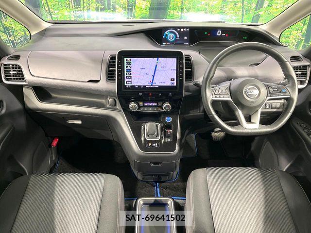 Nissan SERENA 2020-12 7224669-1